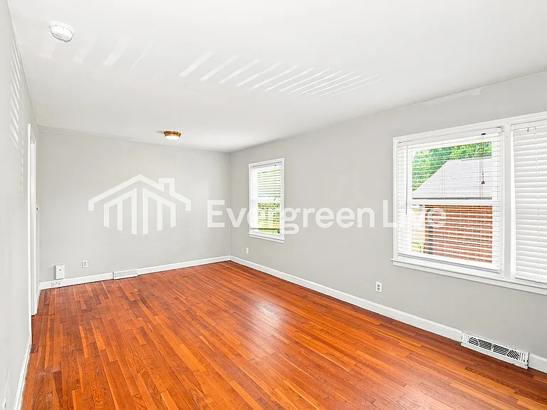 3937 Belshire Ln — Photo 2