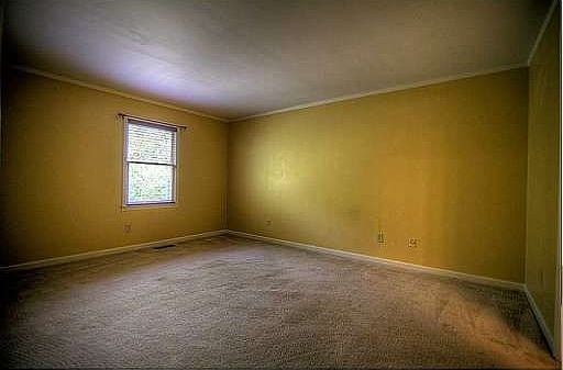 3rd image of 1438 Old Virginia Ct SE
