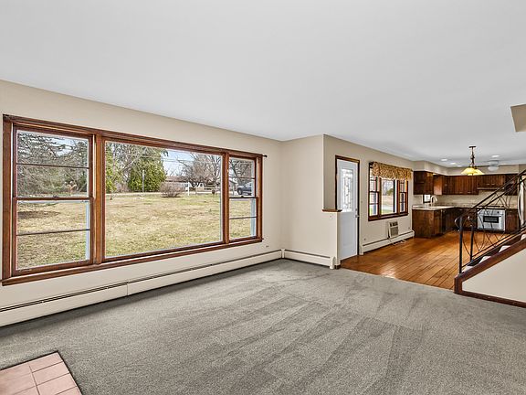 3rd image of 169 Miller Rd