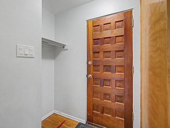 5th image of 8215 149th St NW