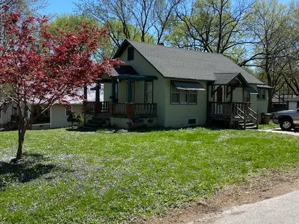 401 E Devon St, Independence, MO 64055