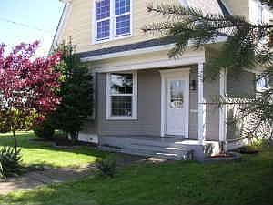 2nd image of 372 W Oak St