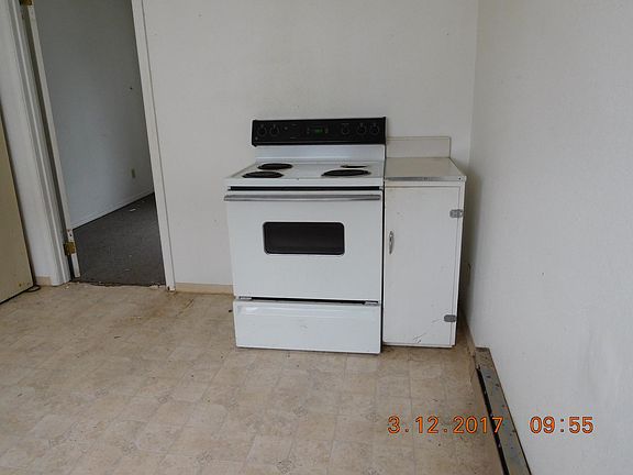 4th image of 2930 Pacific Ave