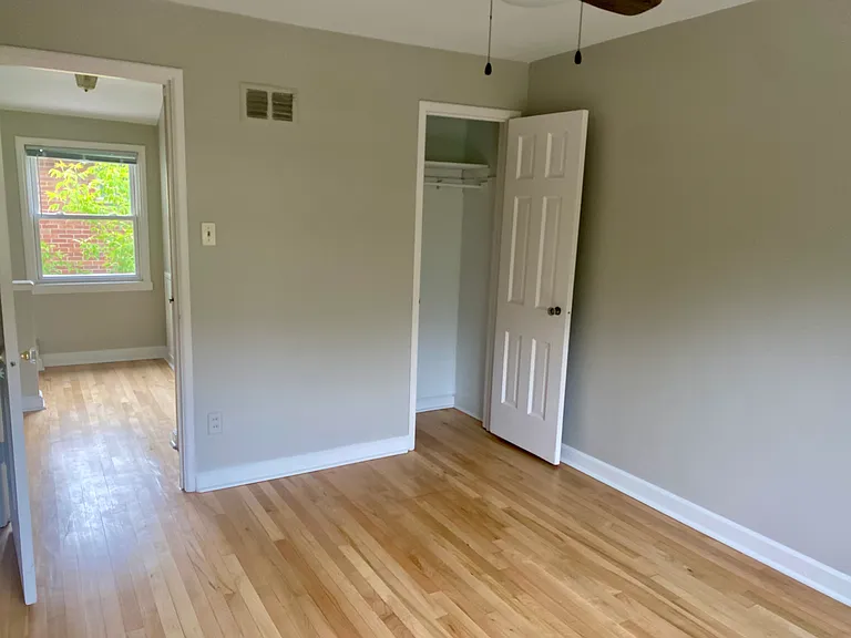 Secondary bedroom
