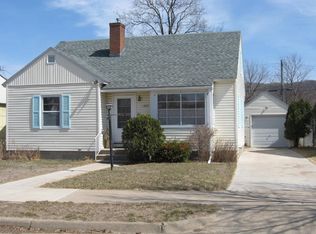 1217 Bluff St, La Crosse, WI 54601