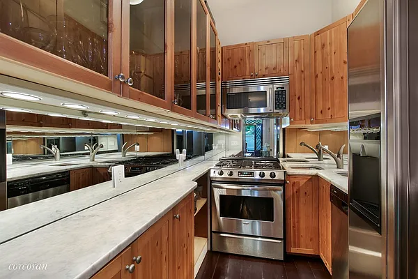 Rented by Corcoran | media 26