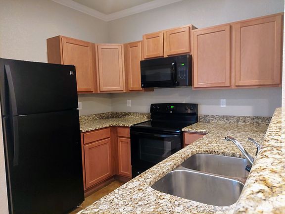 4th image of 4920 Appleseed Ct