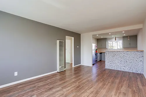 1074 Turquoise St Photo 1
