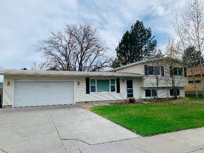 2084 E John Adams Pkwy, Idaho Falls, ID, 83401