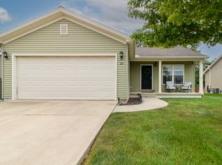 20 Winding Way, Bloomington, IL 61705