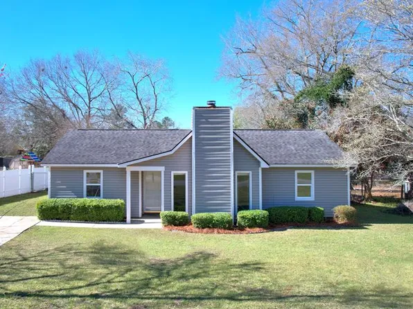 123 Creek Dr, Leesburg, GA 31763