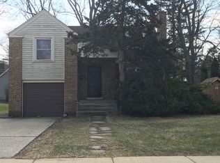 839 Sheridan Pl, Downers Grove, IL 60515