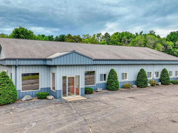 1210 Mansfield St, Chippewa Falls, WI 54729