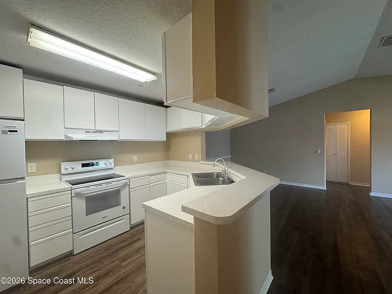7667 N Wickham Rd #1415 — Photo 7