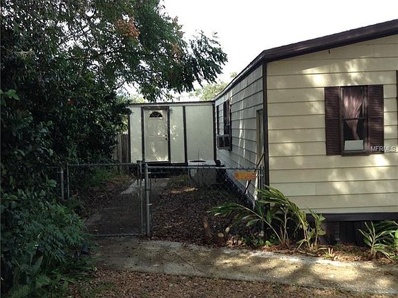 3rd image of 5550 Golden Gate Blvd