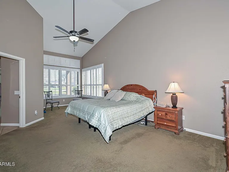 3171 N Palmer Dr — Photo 22