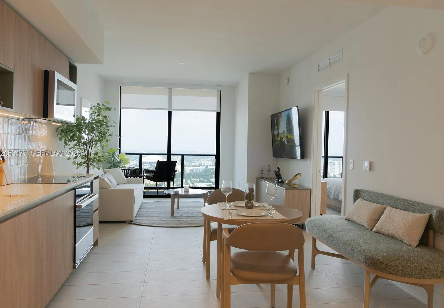 1 bed, 1.0 bath, 588 sqft, $3,450 — Photo 3