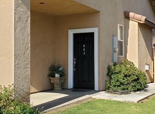 843 W Kristen Ct, Farmersville, CA 93223