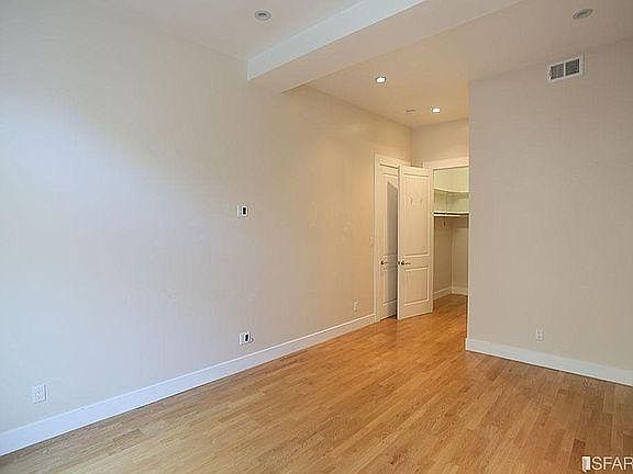 3rd image of 4044 24th St