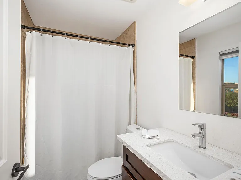 314 S La Esperanza — Photo 22