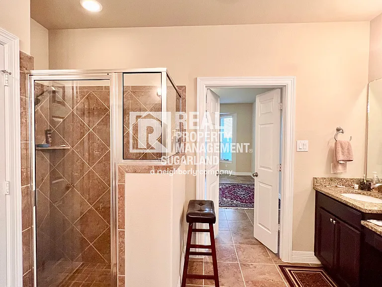 18607 Pelham Grove Ln — Photo 25