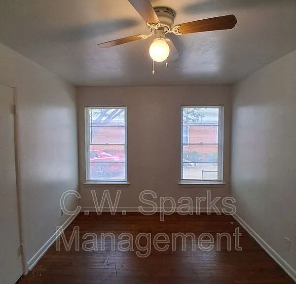 3021 Avon St — Photo 9