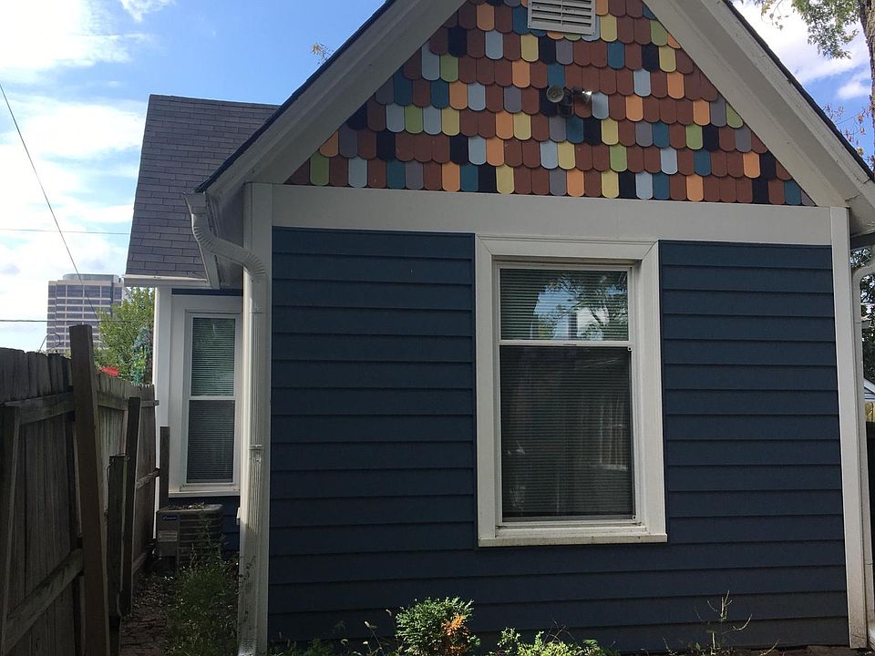 1st image of 2528 Charlotte St