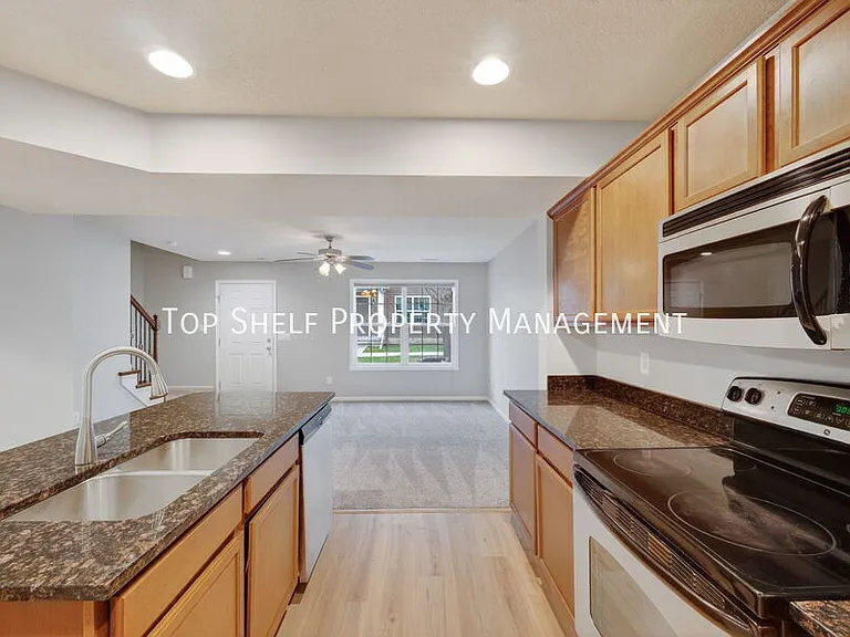 9125 Greenspire Dr #114 — Photo 15