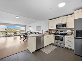 15 Kings Wharf Pl #501, Halifax, NS B2Y 0C2