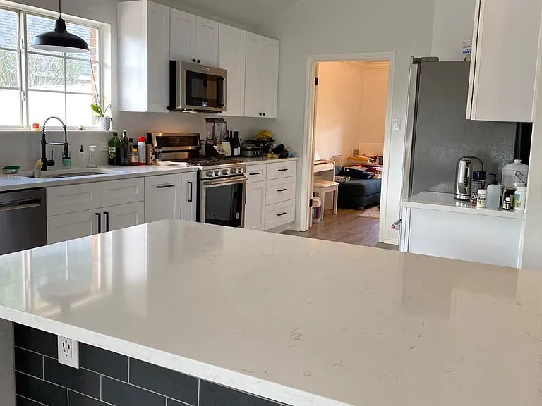 2623 Goldfinch Dr — Photo 9
