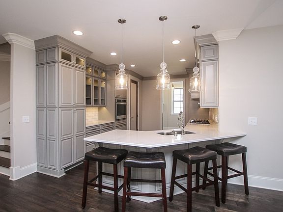 5th image of 2116 White Poplar Ct