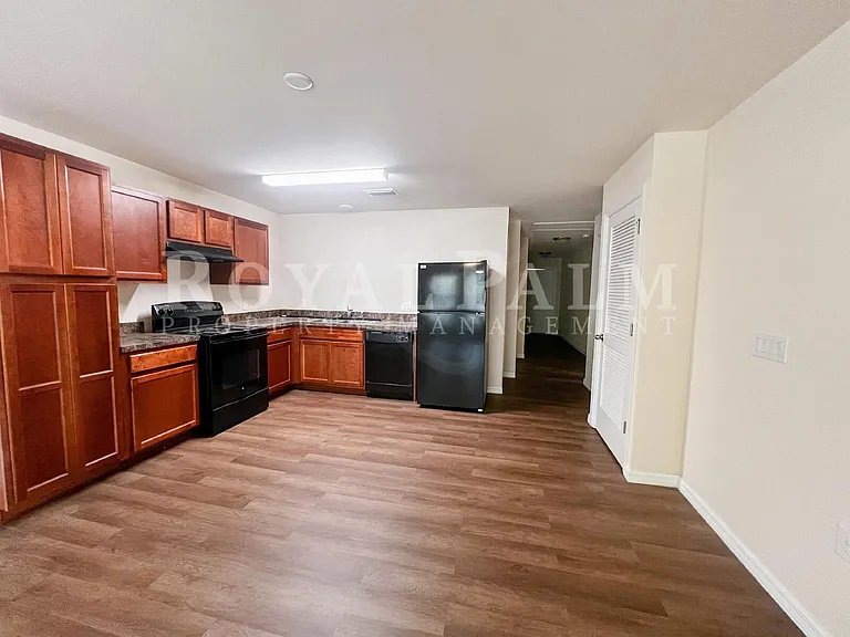 9177 Aegean Cir — Photo 1