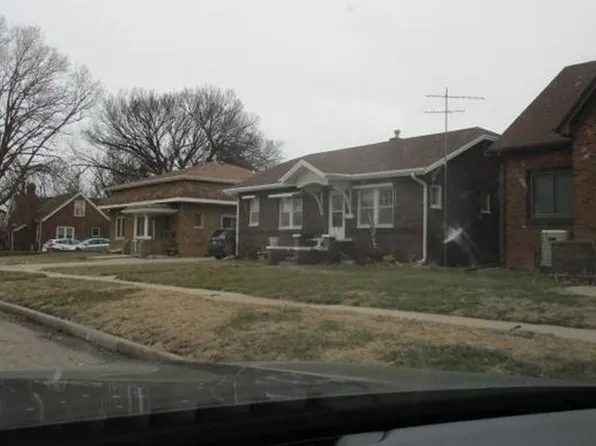 824 N Webster Ave, Hastings, NE 68901