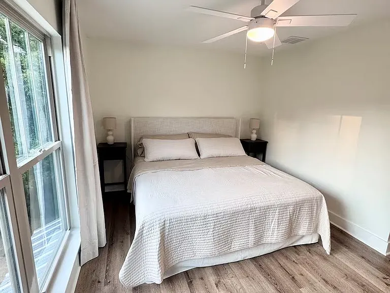 637 E Seaboard St #1-2 — Photo 8