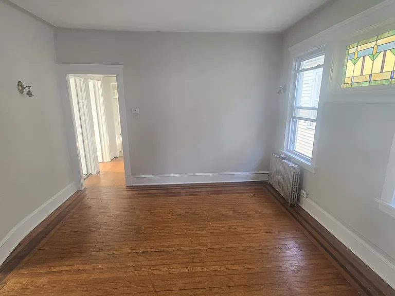 239 Hamilton St #B — Photo 14