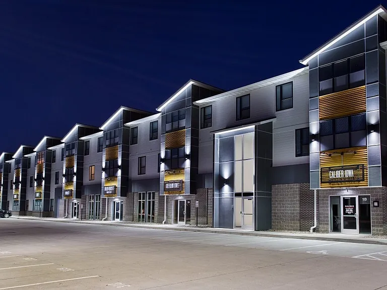 Skyline Lofts — Photo 2
