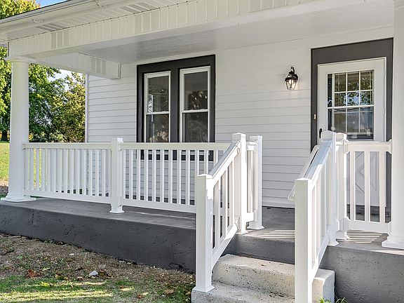 3rd image of 206 Hershey Rd