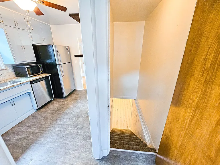 6024 Hillside Avenue East Dr — Photo 10