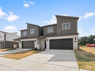 657 Sun Meadows Loop, Centerton, AR 72719