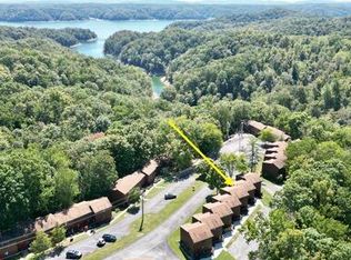 145 State Park Rd #Q5, Jamestown, KY 42629