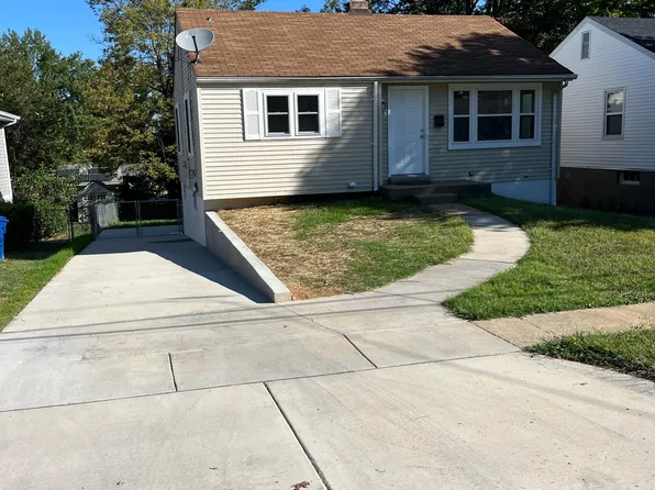 245 Monica Dr, Saint Louis, MO 63127