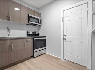 31 Whittier St #2B, Bridgeport, CT 06605