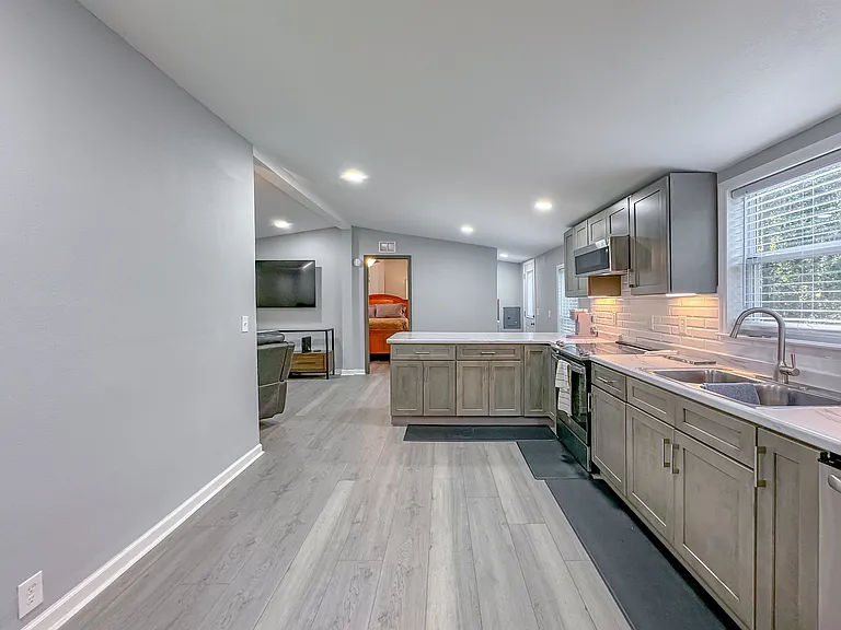 16957 Lake Christiana Ct — Photo 16