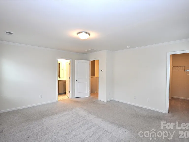 536 Laurel Walk Ln — Photo 21