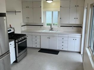 221 23rd St, Costa Mesa, CA 92627
