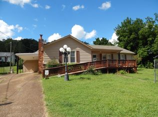 408 Poplar St, Waynesboro, TN 38485