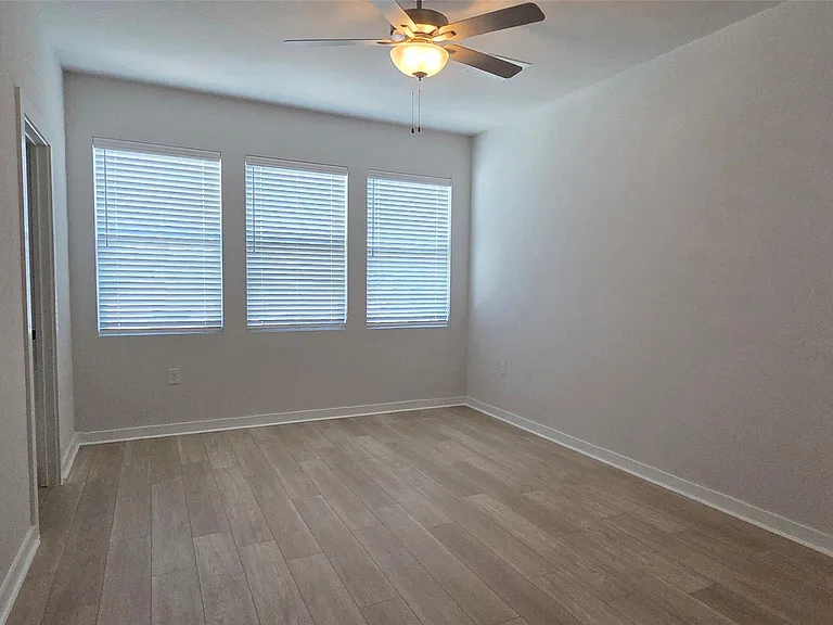 8107 Wilder Rd — Photo 14