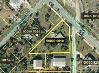 14271 Stringfellow Rd, Bokeelia, FL 33922