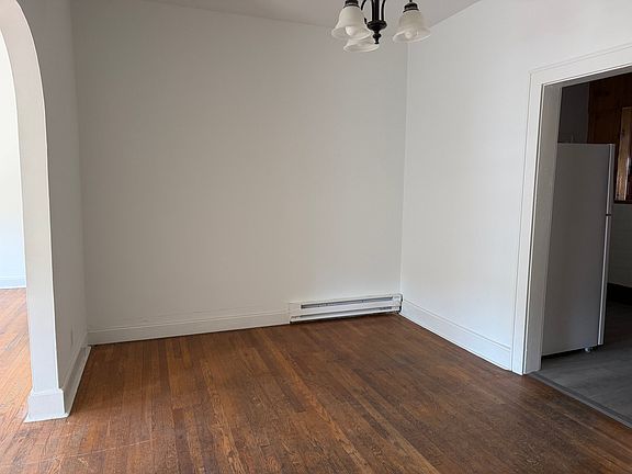 5th image of 33 N Washington St #6