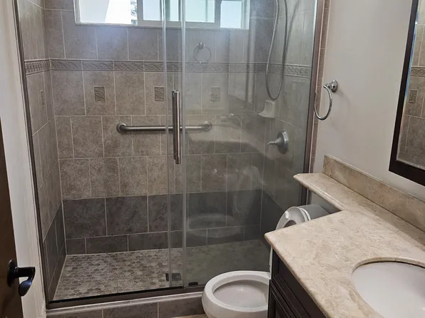 1550 Davenport Pl #1, Honolulu, HI 96822